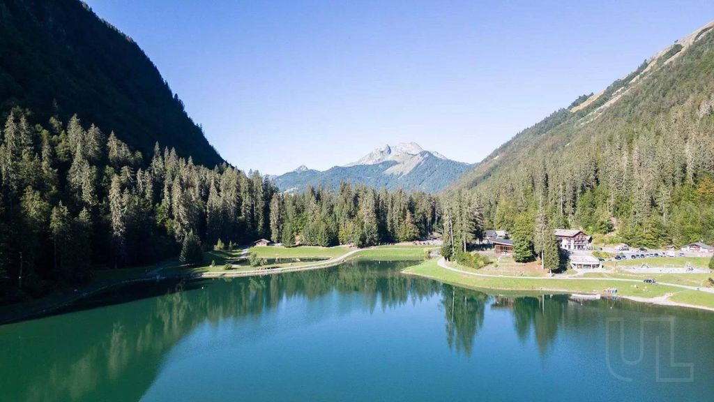 Luxury Home with Panoramic Mountain Views