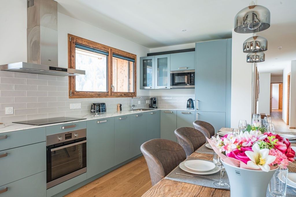 Luxury Home with Mountain Views