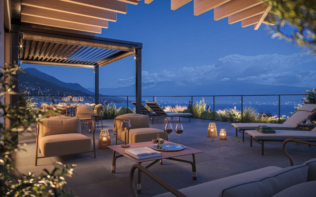 Luxury Home with Lake Views