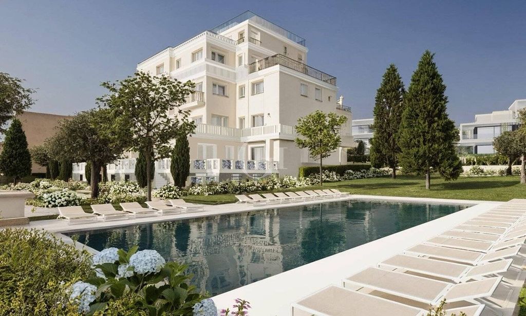 Luxury Home with Lake Views