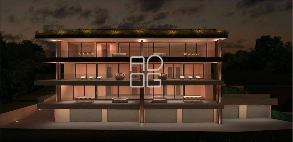 Luxury Home with Lake Views