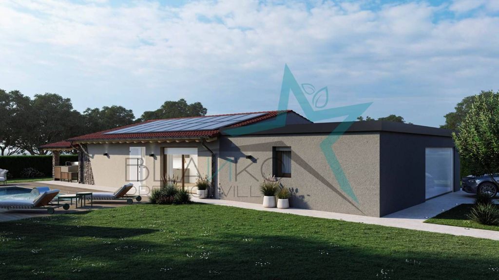 Luxury Villa with Open Views