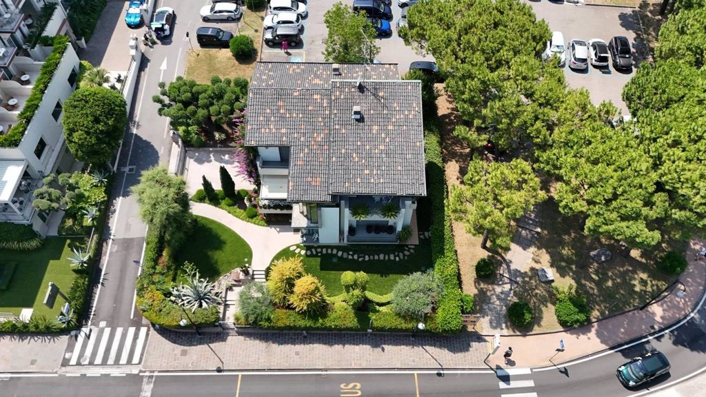 Luxury Home with Lake Views