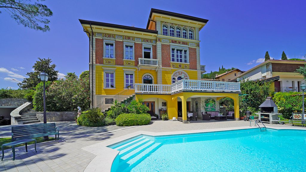 Luxury Home with Lake Views