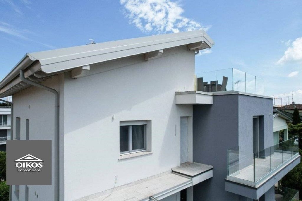 Luxury Penthouse with Stunning Views