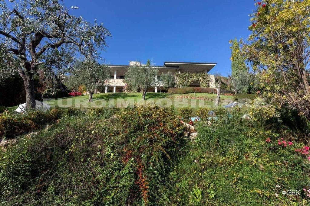 Luxury Home with Lake Views