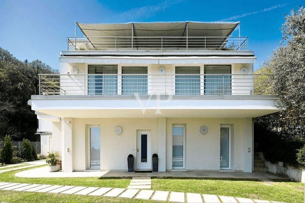 Luxury Home with Lake Views