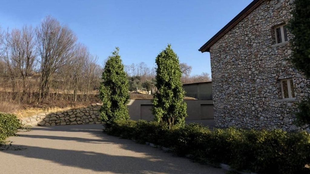 Luxury Home with Lake Views