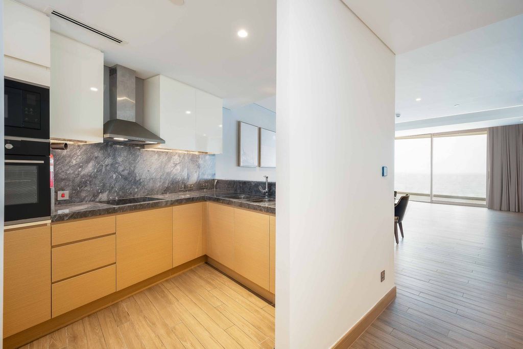 Luxury Home with Sea Views