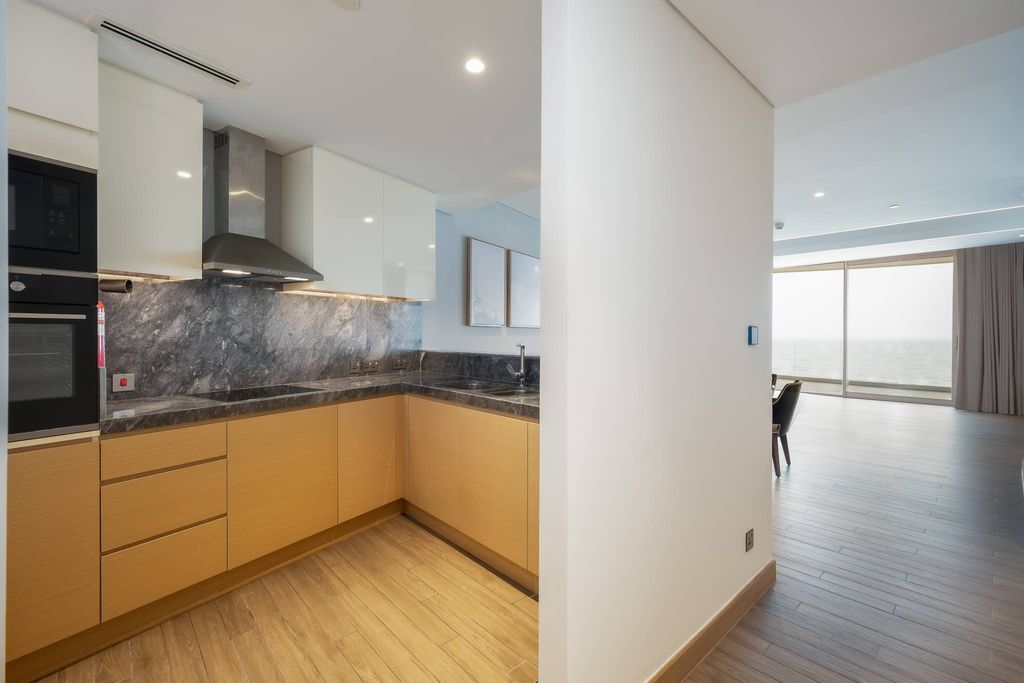 Luxury Home with Sea Views